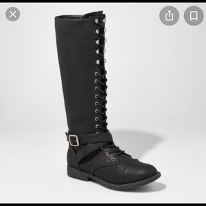 Mossimo lace up boots